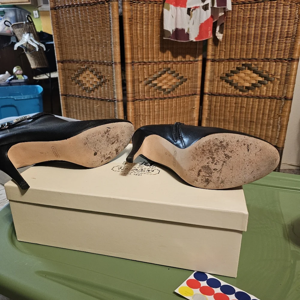 Coach leather Ankle boots - Picture 4 of 7